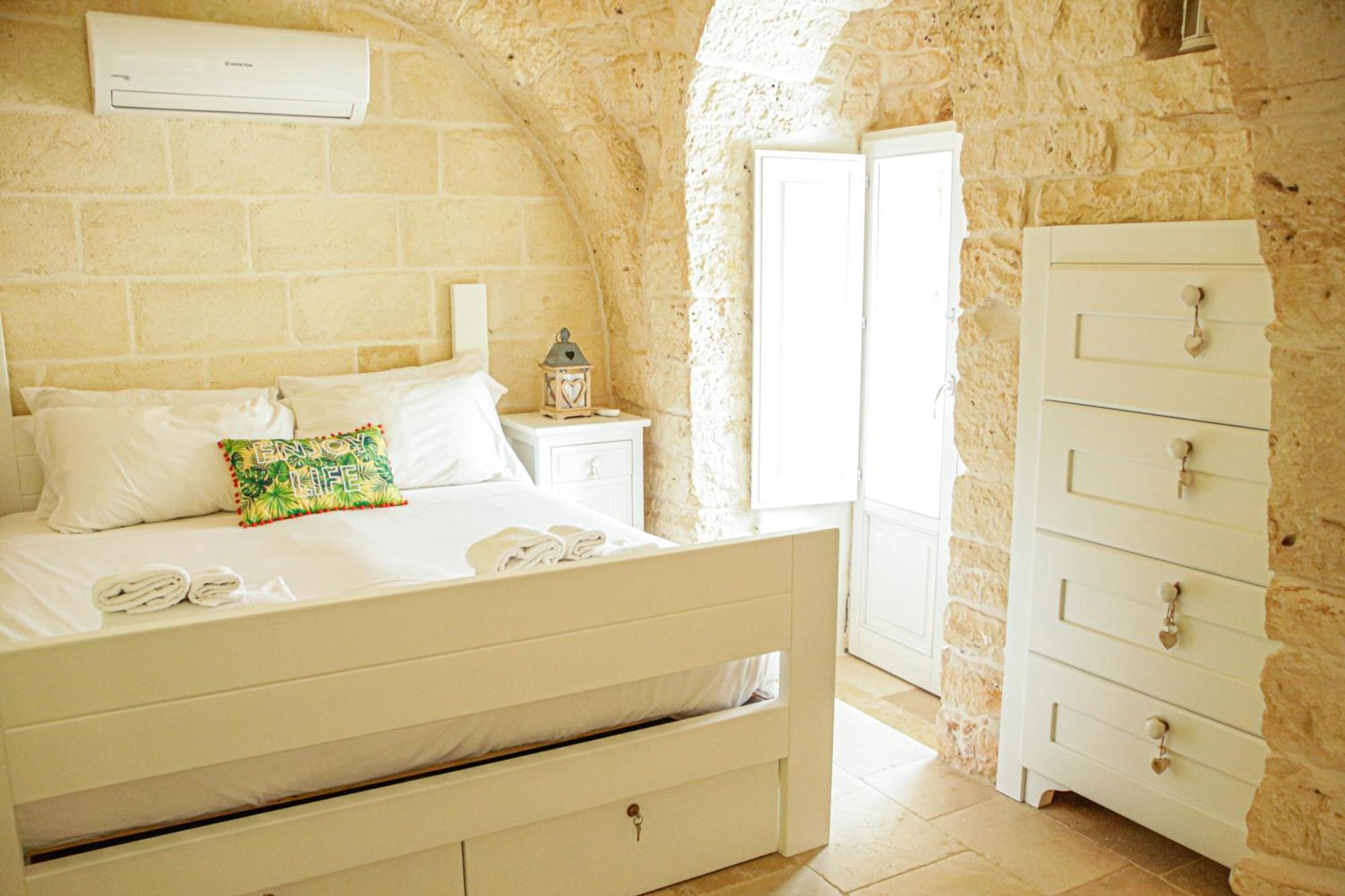 Trullo Giuditta Martina Franca Bagian luar foto